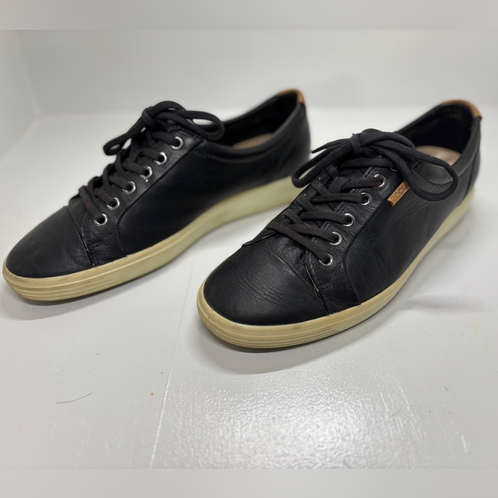 Ecco Soft 7 Black Leather Sneakers Women’s 9 Lace Up Comfort Casual Shoes - Picture 2 of 10
